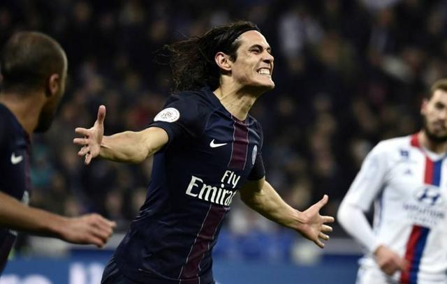  巴黎圣日耳曼强势登顶，法甲领头羊位置稳如磐石